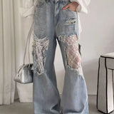 Rippede jeans med blondepaneler