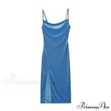 Charmerende Festive Cheer fløjls midikjole med slids