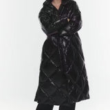 Lang dunjakke med polstret hætte