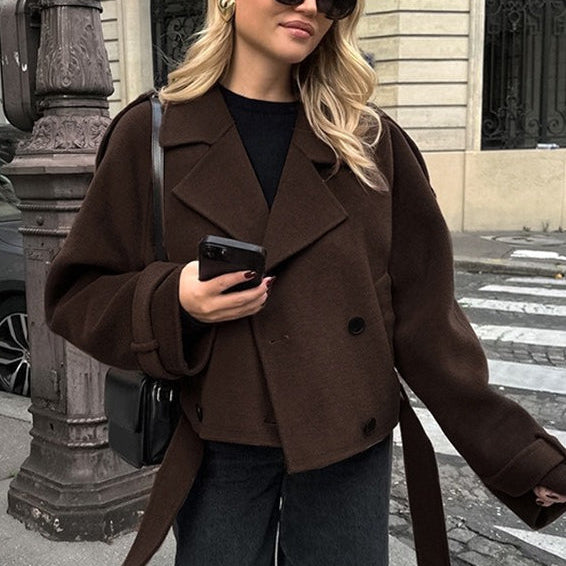 Brun dobbeltradet jakke i uldblanding