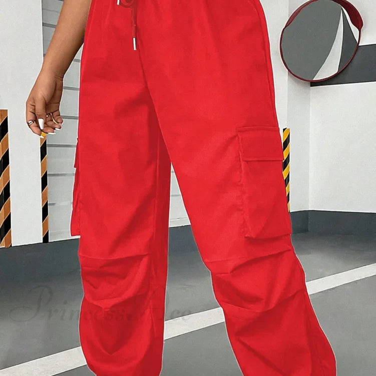 Cargobukser med klaplommer og snøre i siden i taljen