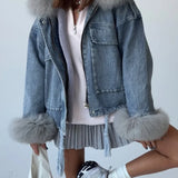 Overdimensioneret og alsidig retro denimfrakke med fluffy kant