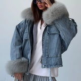 Overdimensioneret og alsidig retro denimfrakke med fluffy kant