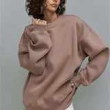 Oversized sweatshirt med rund hals og tryk med tykke ribbede mærker