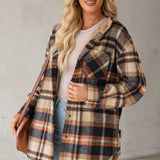 Langærmet hættetrøje med ternet fleeceforing