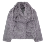 Elegant, luksuriøs og komfortabel jakke i kunstpels til kvinder