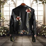 Dame bikerjakke – Glat læder – Tætsiddende snit – Blomsterbroderi – Nitter – Asymmetrisk lynlås