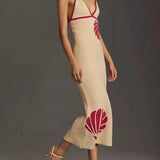 Sexet midikjole med mesh-stropper, åben ryg og V-hals