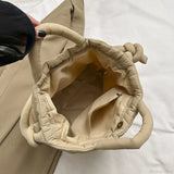 Stor kapacitet quiltet nylon tote-taske, designer