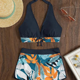 Todelt sæt med åben ryg og knudret bladprint