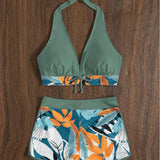 Todelt sæt med åben ryg og knudret bladprint