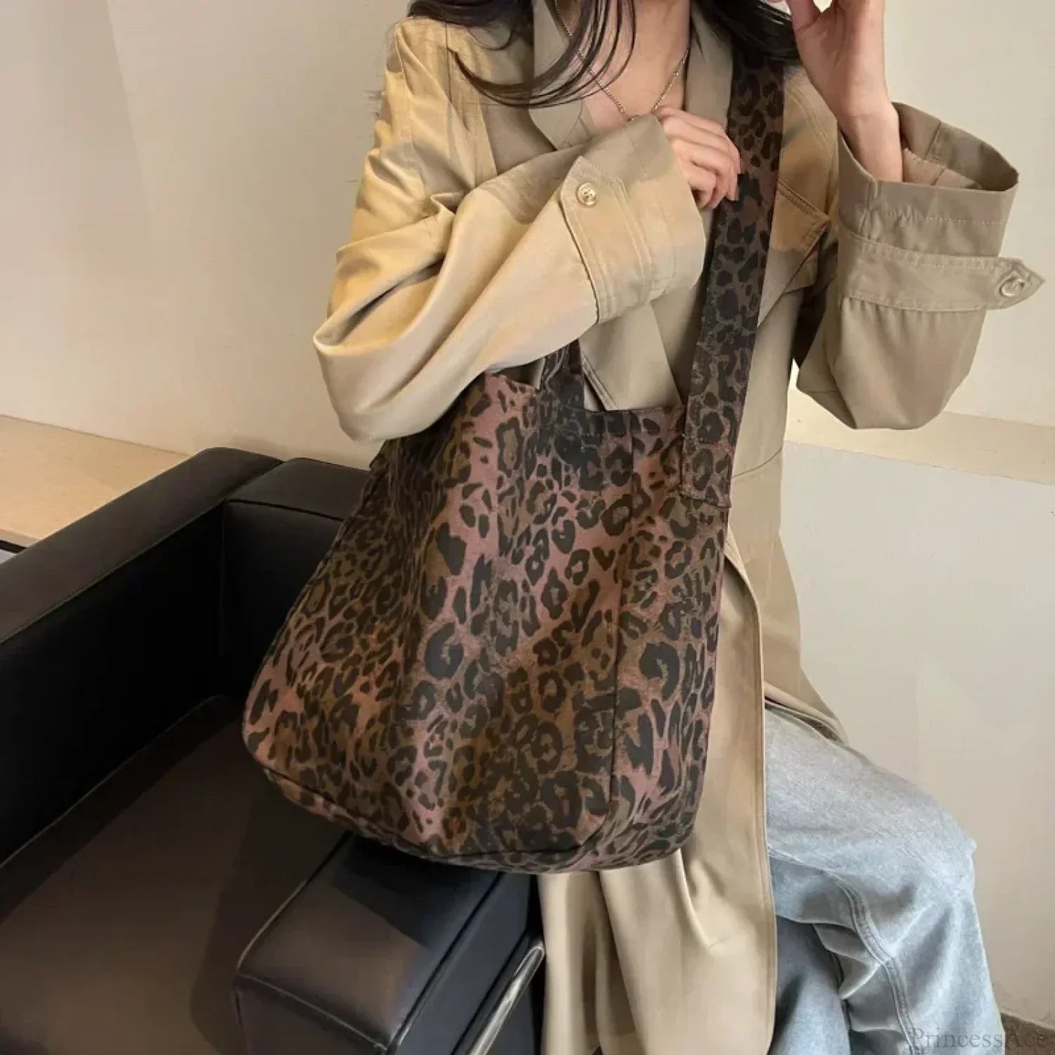Koreansk tote-taske med leopardprint