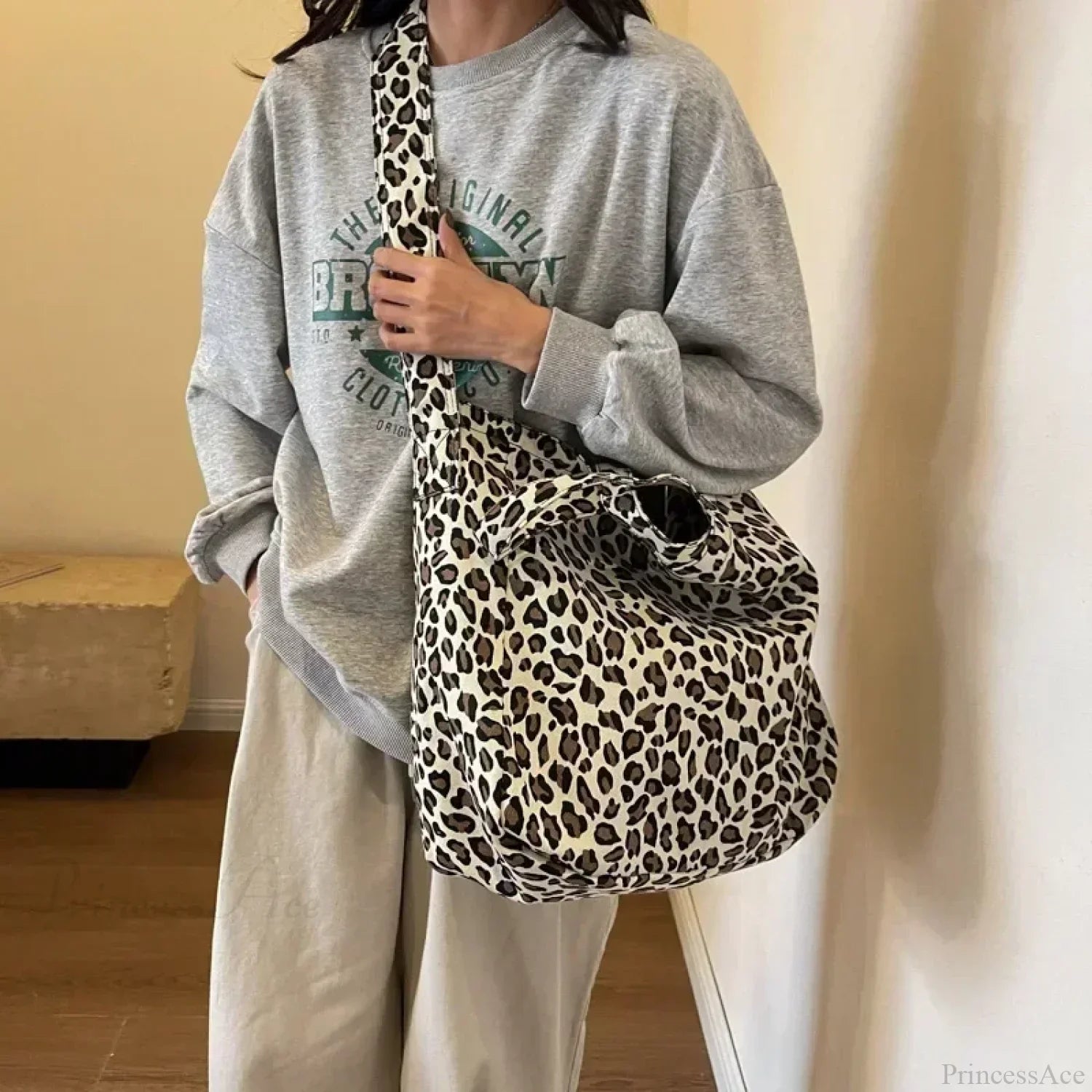 Koreansk tote-taske med leopardprint