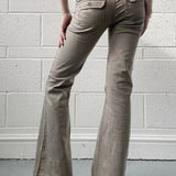 Slim low-rise cargo jeans med svajer i benene