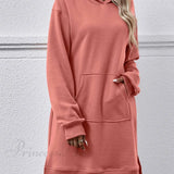 Midikjole med hætte, slids og lomme