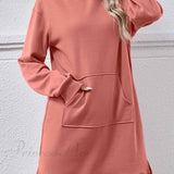 Midikjole med hætte, slids og lomme