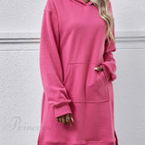 Midikjole med hætte, slids og lomme