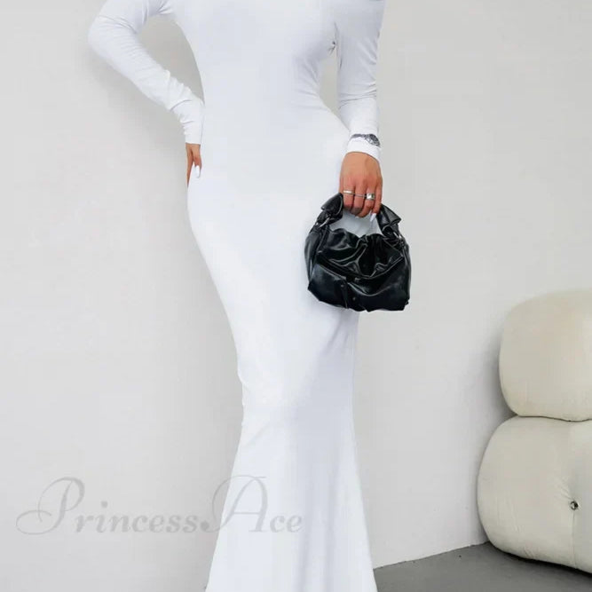 Havfruekjole med skulderlukning