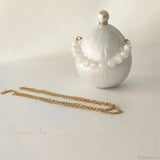 Oval brudeclutch i perlehvid akryl, æggeformet æske, messenger taske