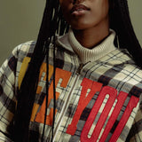 Oversized hættetrøje med lynlås og ternet regnbueprint