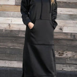 Kjole med hætte, slids og lommer