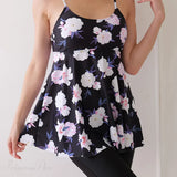 Todelt tankinisæt med printede shorts til knæet