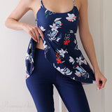 Todelt tankinisæt med printede shorts til knæet