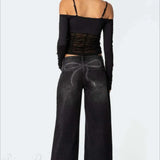 Lange, trykte jeans med vide, afslappede ben