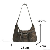 Skuldertaske i PU-læder med retro bælte