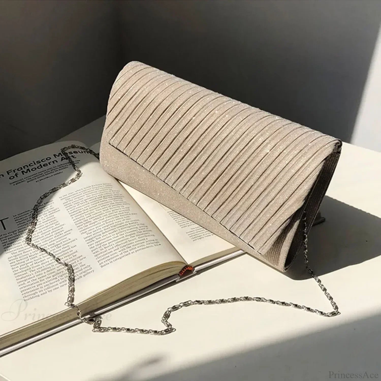 Paillet-clutch til bryllupper eller aftener ude