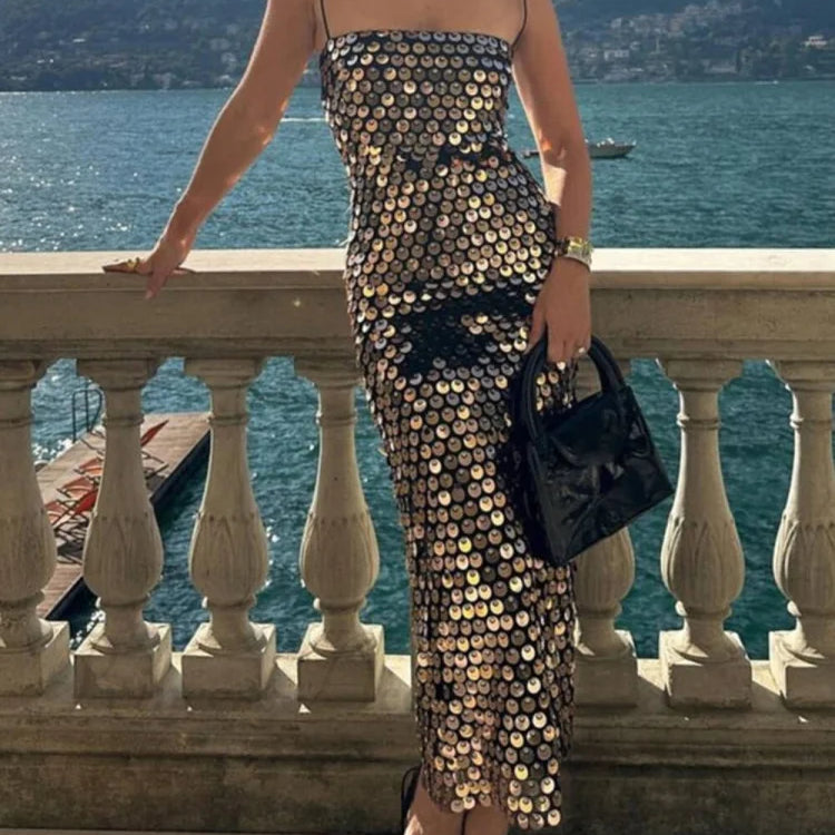 Elegant og alsidig asymmetrisk pailletbesat midikjole