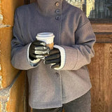 Kort, afslappet uldfrakke med revers