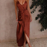 Elegante, unikke og charmerende franske midikjoler med ryg og stropper