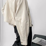 Løstsiddende, afslappet Techwear utilityjakke med lynlåslukning