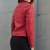 Chic, komfortabel og elegant jakke med lynlåslommer til kvinder