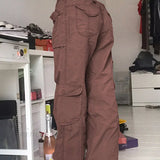 Højtaljede jeans med brede ben og lige ben til kvinder