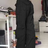 Højtaljede jeans med brede ben og lige ben til kvinder