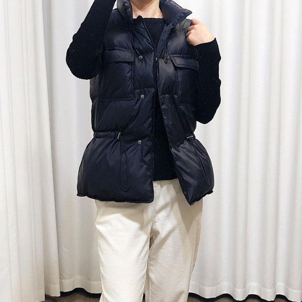 Liva - Moderne quiltet vindtæt ærmeløs cardigan med knapper