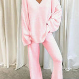 Dame loungewear-sæt – Blød strik – Langærmet top med V-hals – Bukser med lige ben