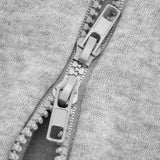 Ensfarvet, cropped cardigan med hætte og lynlås